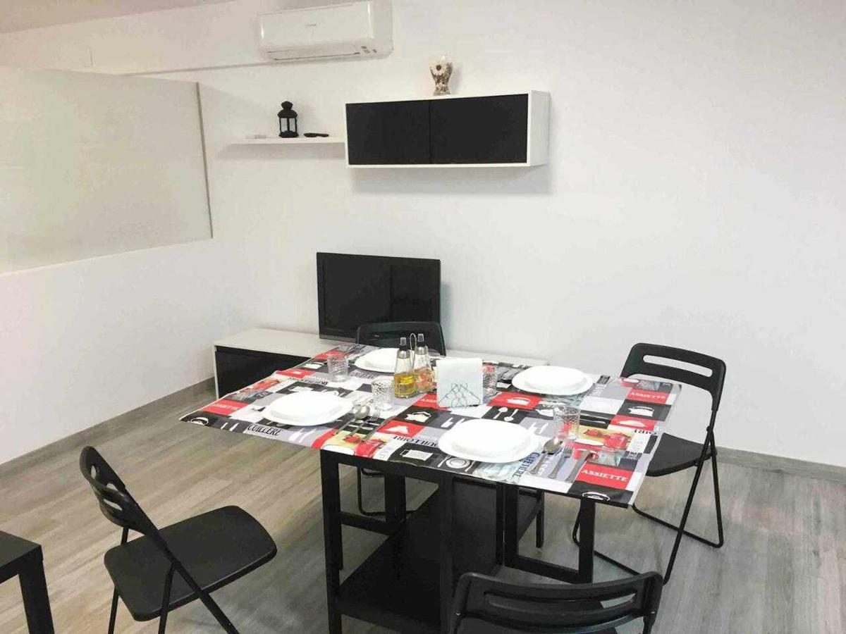 Apartment La Gavina Beach Barcelona Airport Gavà Extérieur photo